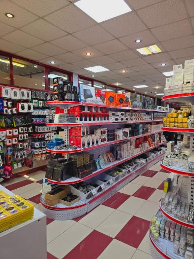 عکس پخش لوازم جانبی آپدیت موبایل