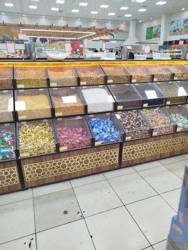 عکس فروشگاه زنجیره ای اتکا