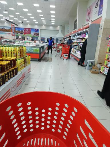 عکس فروشگاه زنجیره ای اتکا