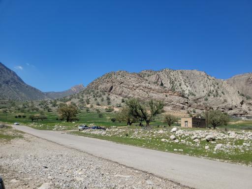 عکس تنگ پیرزال