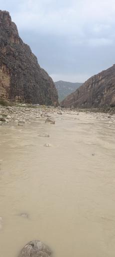 عکس تنگ پیرزال