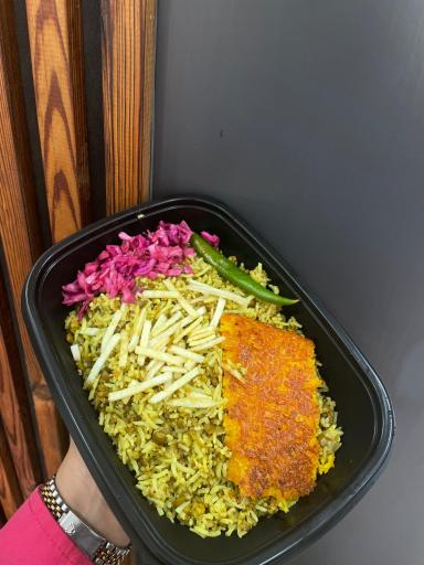 عکس آشپزخانه میزبان 