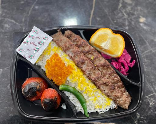 عکس آشپزخانه میزبان 