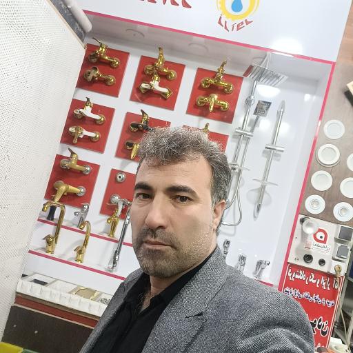 عکس فروشگاه رنگ ابزار و شیر آلات آتــا