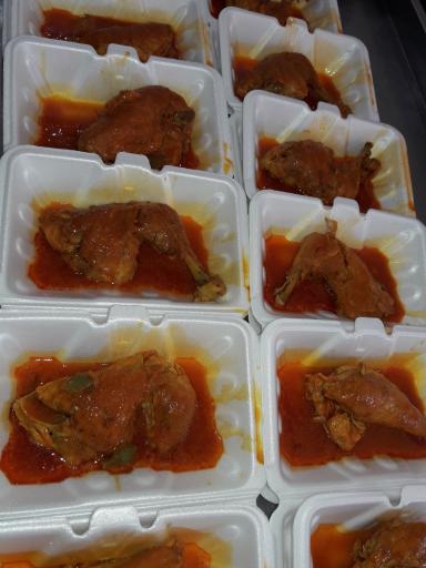 عکس آشپزخانه میلاد