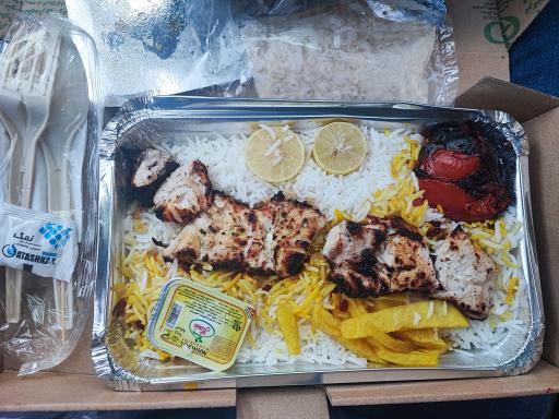 عکس آشپزخانه میزبان 