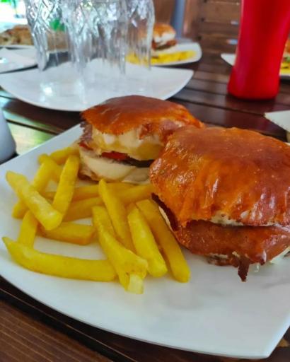 عکس پیتزا کایرا