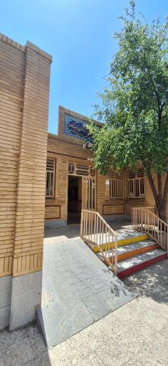 عکس مدرسه استثنایی شهدای بانک تجارت