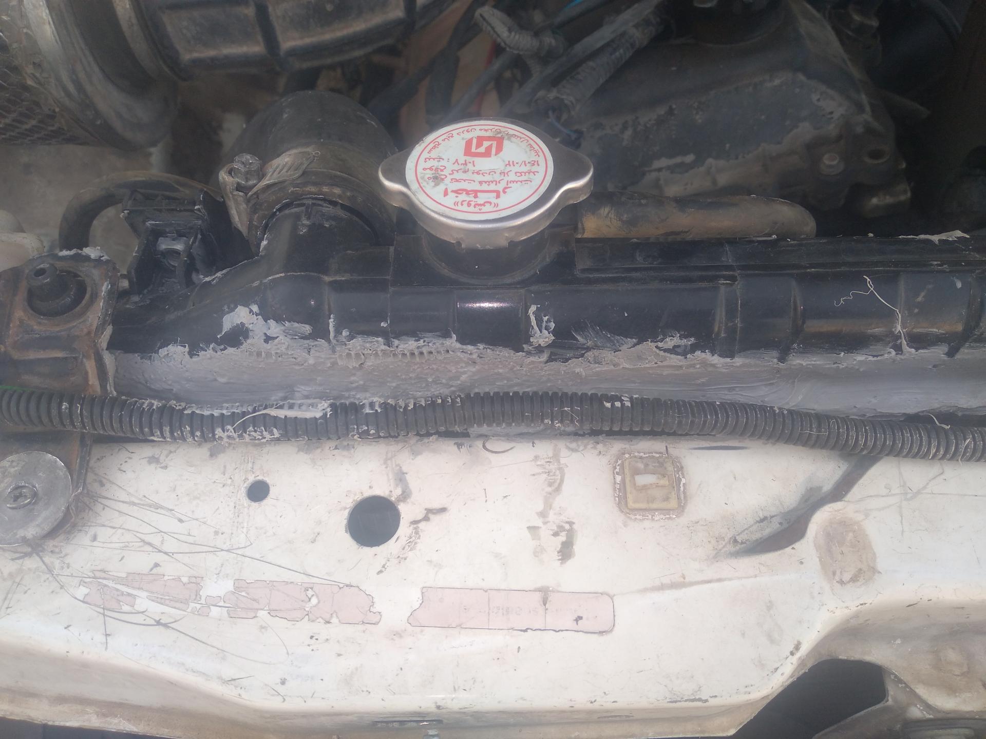 عکس تعمیرگاه جلوبندی خودرو ایوب ویسی