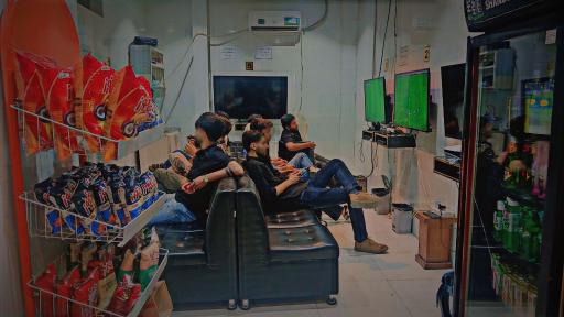 کافه گیم نت کورش