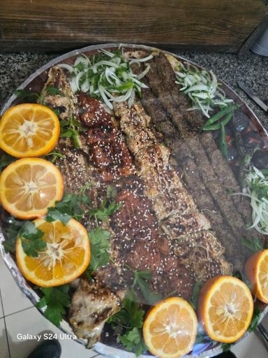 عکس کباب سرای سنتی ماربین