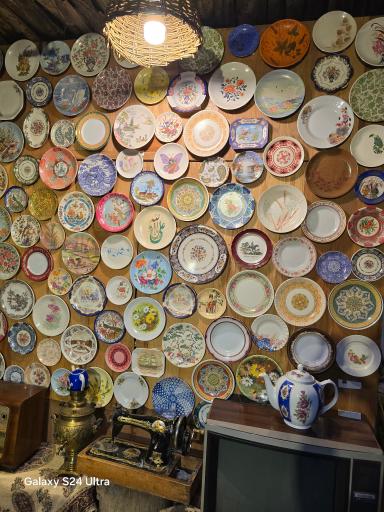 عکس کباب سرای سنتی ماربین