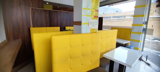 عکس پیتزا تنوری پارک وی