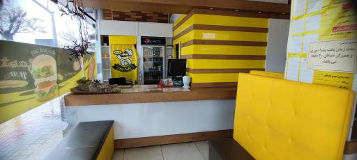 عکس پیتزا تنوری پارک وی