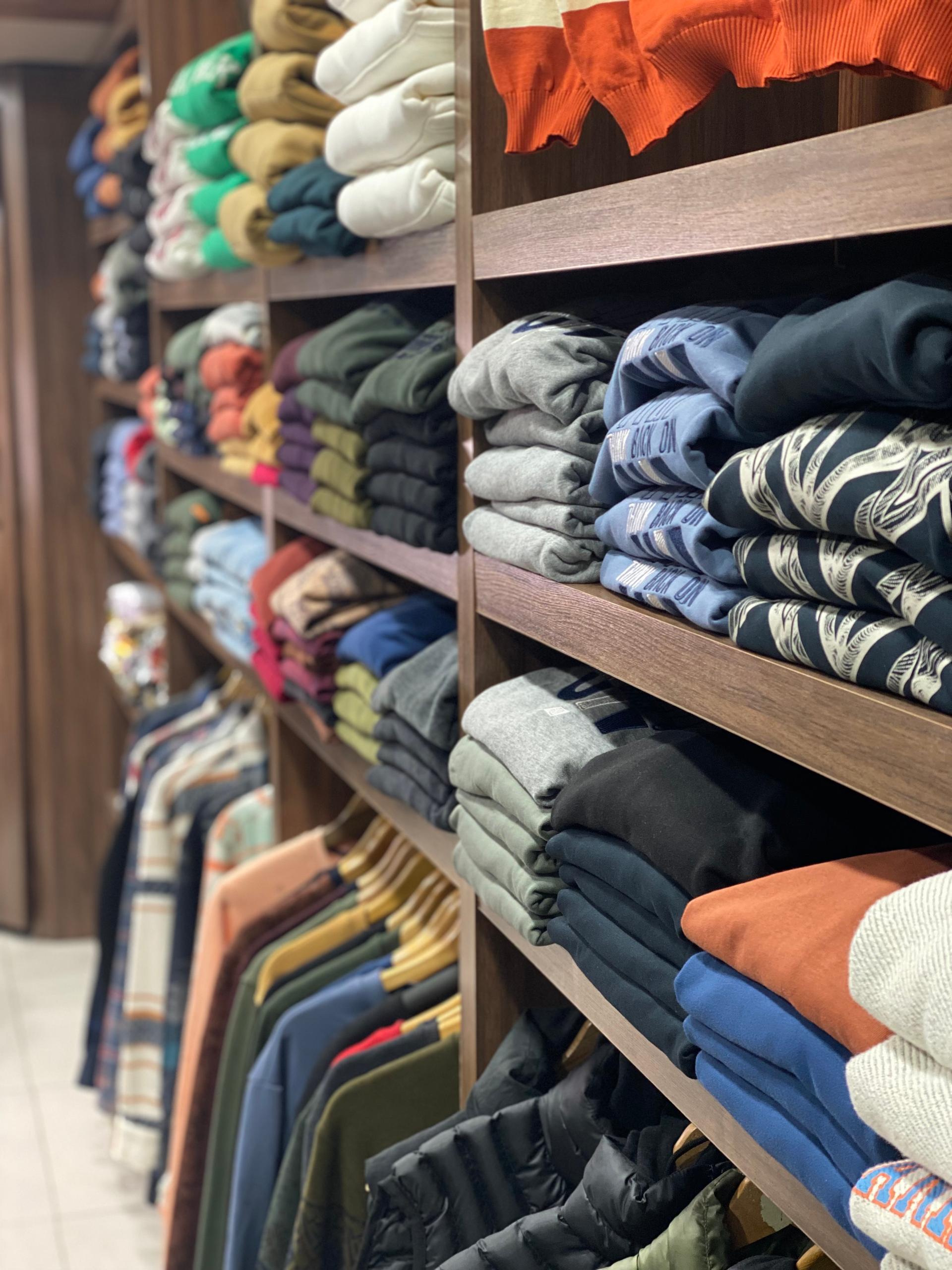 عکس گالری ماکان