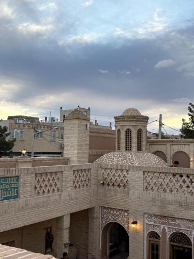 عکس عمارت عباسقلی خان