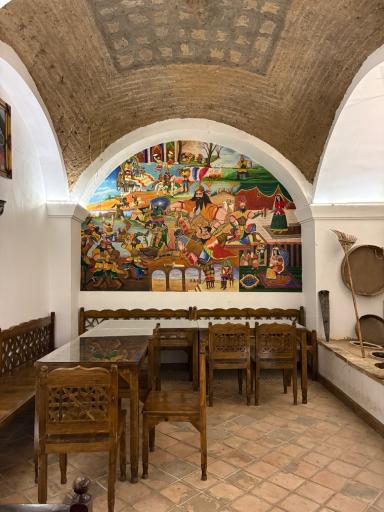 عکس عمارت عباسقلی خان