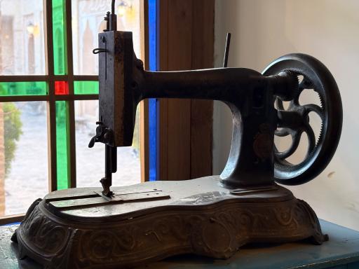 عکس عمارت عباسقلی خان