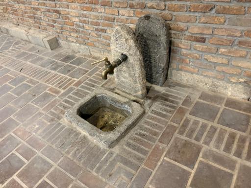 عکس عمارت عباسقلی خان