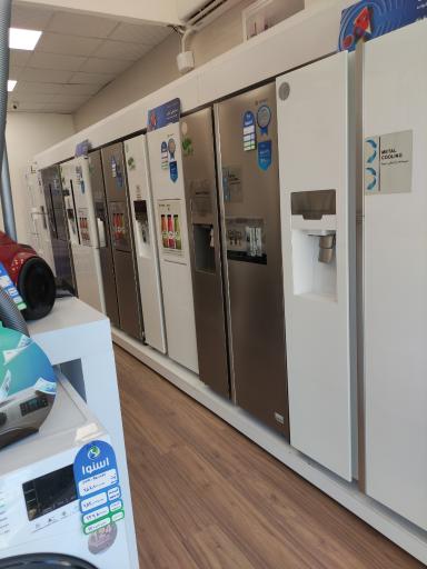 عکس نمایندگی اسنوا (حضرتی)