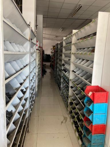 عکس لوازم یدکی یوسفی