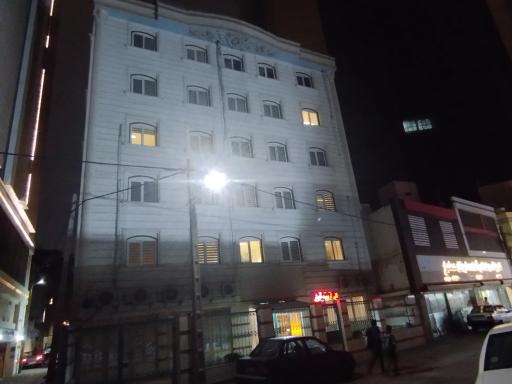 عکس زائر سرای دانشگاه علوم پزشکی آذربایجان غربی