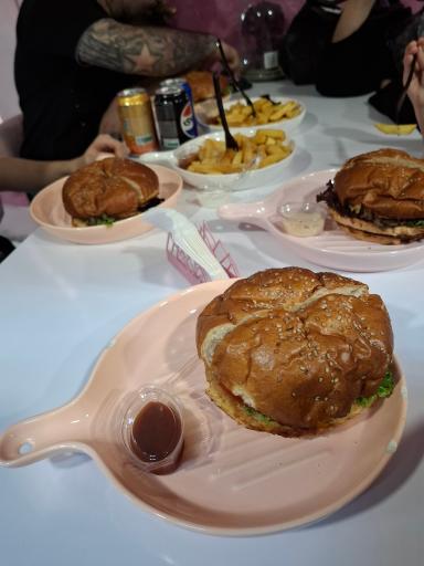 عکس برگر مرگر