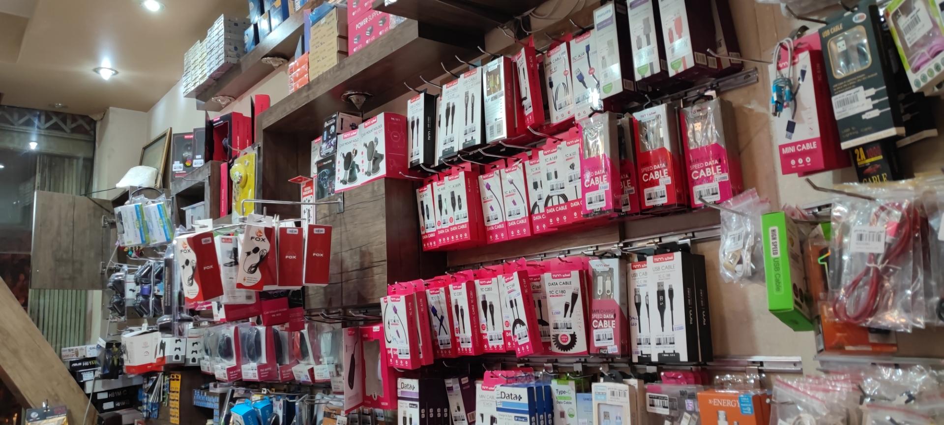 عکس فروشگاه الماس سیستم