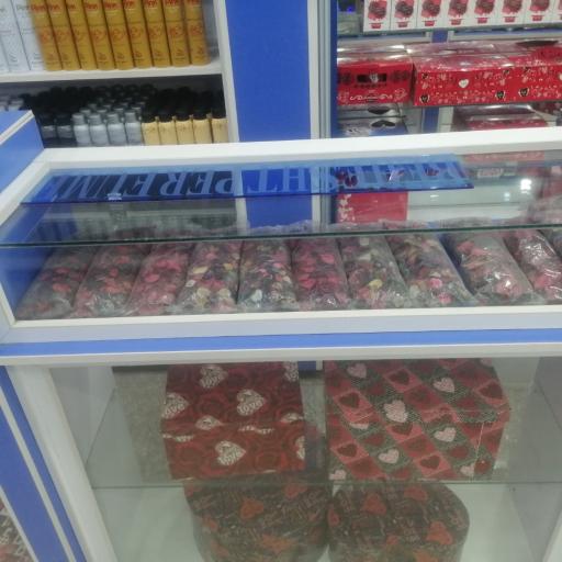 عکس فروشگاه عطر بهشت