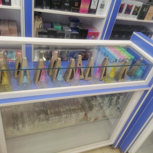 عکس فروشگاه عطر بهشت