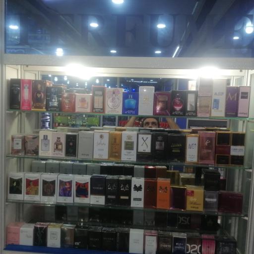 عکس فروشگاه عطر بهشت