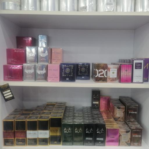 عکس فروشگاه عطر بهشت