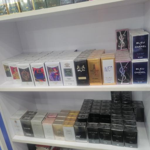 عکس فروشگاه عطر بهشت