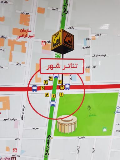 عکس ورودی ۴ مترو تئاتر شهر
