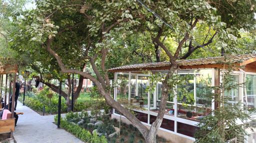 باغ رستوران دربار