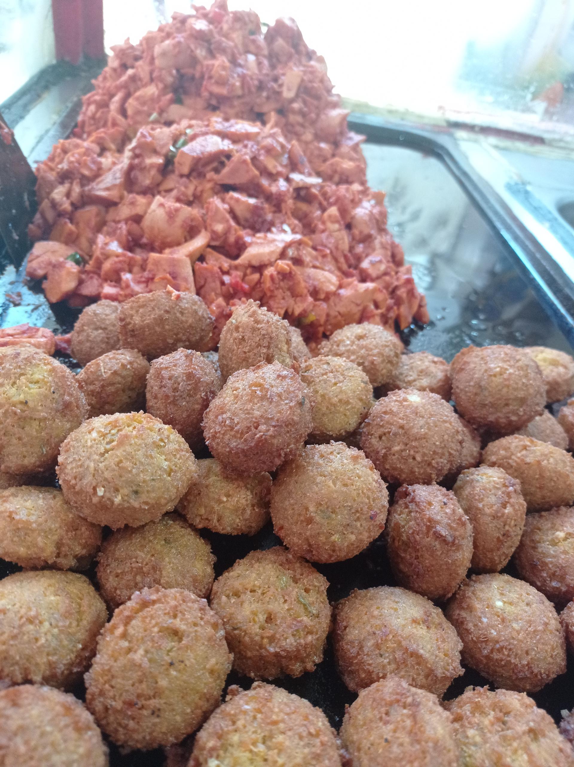 عکس ساندویچ رویانا