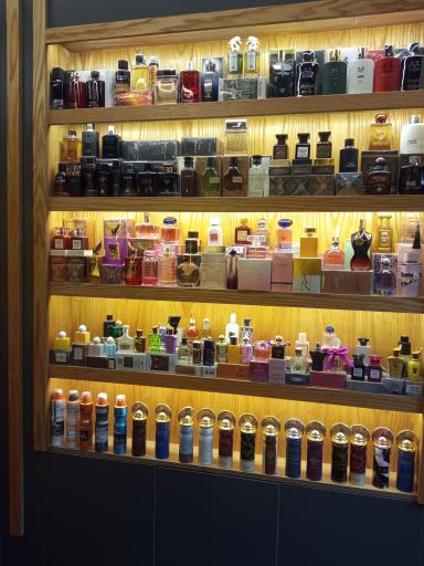 عکس عطر پیونی