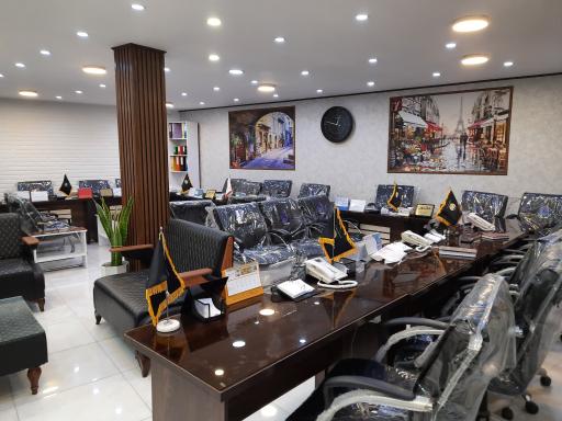 عکس گروه مشاورین املاک خوش یمن