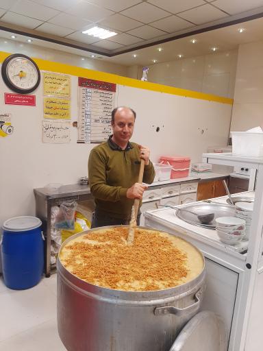 عکس آش و حلیم حیدر بابا