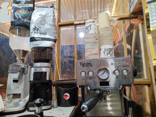 عکس سوپر مارکت انصاف