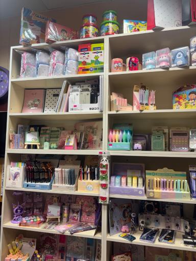 عکس دفترفنی و لوازم التحریر نویسا