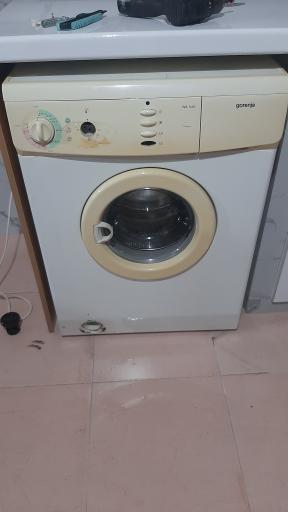 عکس تعمیرات لوازم خانگی رضا