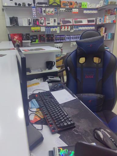 عکس کامپیوتر نت و موبایل الی