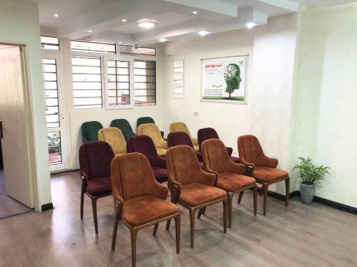 عکس دکتر فاطمه زارعین (متخصص اعصاب و روان)