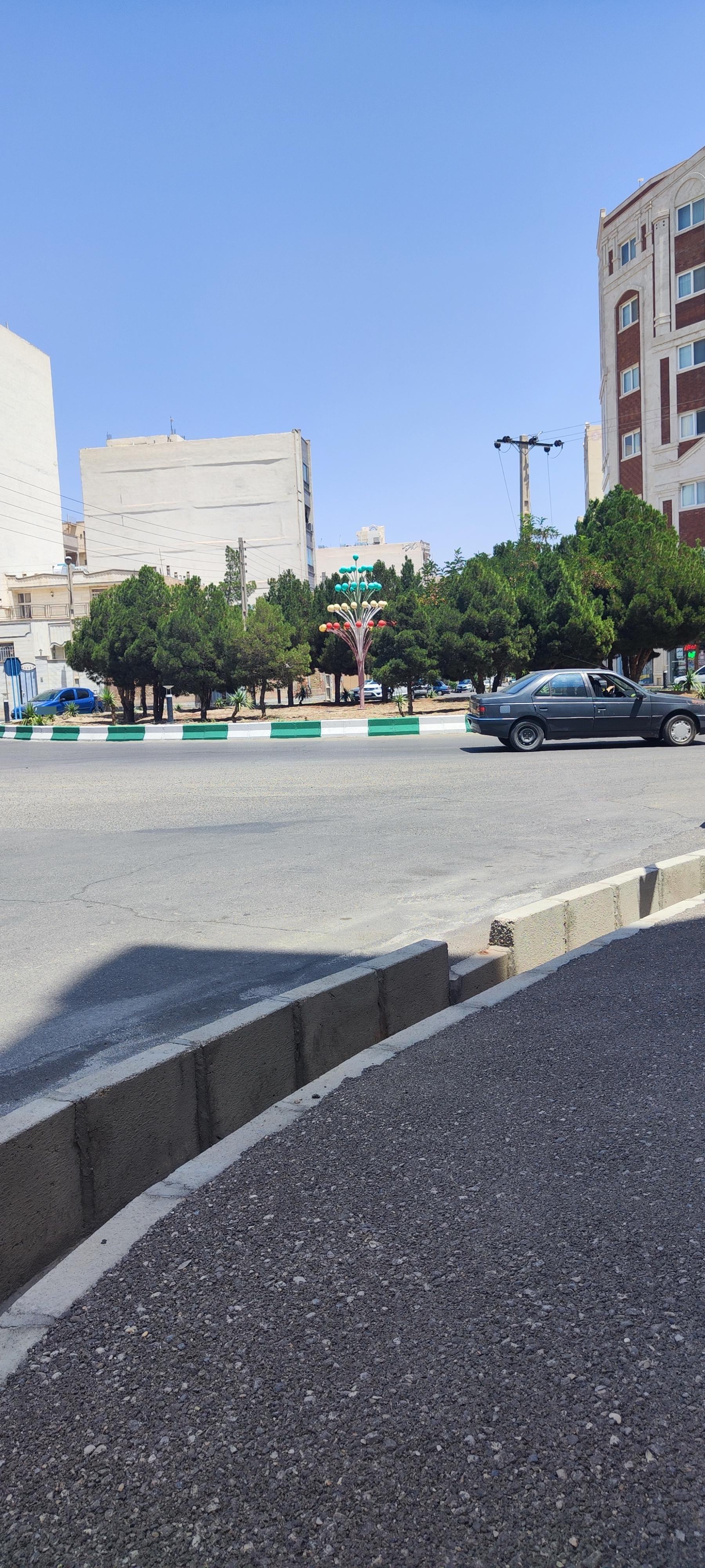 عکس میدان۲۲بهمن