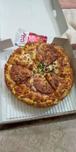 پیتزا هفت ستاره