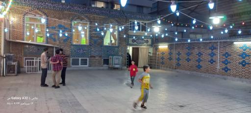 عکس حسینیه و مکتب محمد (ص) و زهرا (س)