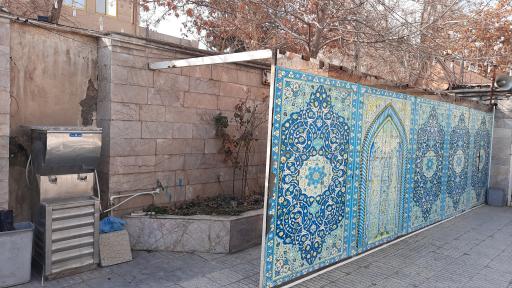 عکس حسینیه و مکتب محمد (ص) و زهرا (س)