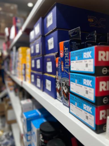 عکس لوازم یدکی مقدم