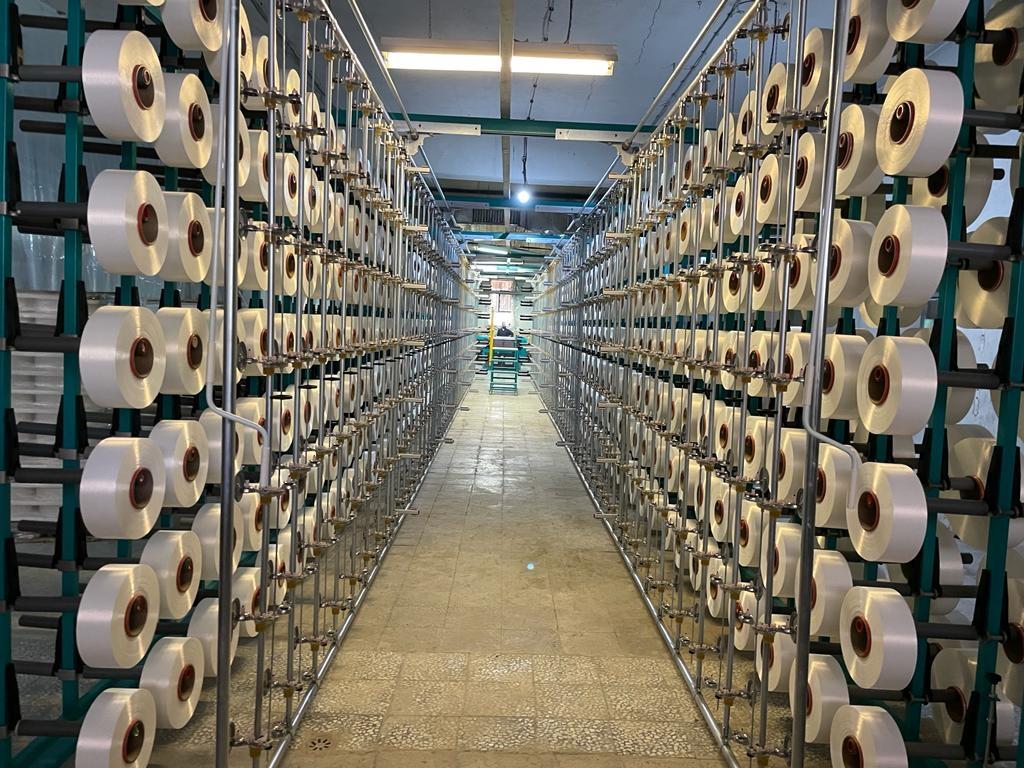 عکس کارخانه بافندگی میرئی